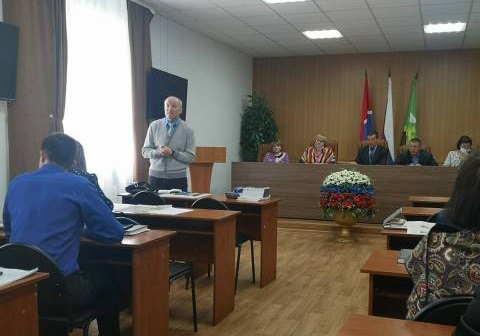 Фонд «Центр компетенций Амурской области» провел информационно-обучающий семинар по вопросам государственной поддержки